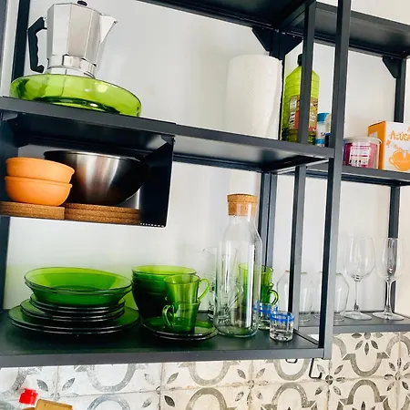 Apartment Tequila, Center